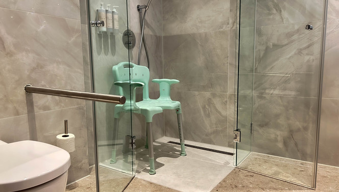 Shower cabin disabled friendly room Van der Valk Gorinchem