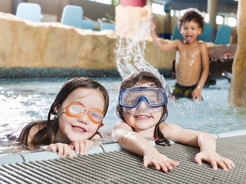 Waterpret met het hele gezin